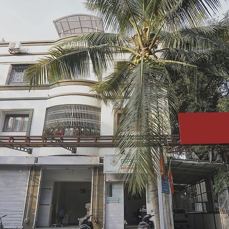 Super Townhouse The Upper Room Near Pune Airport Lohogaon Bagian luar foto