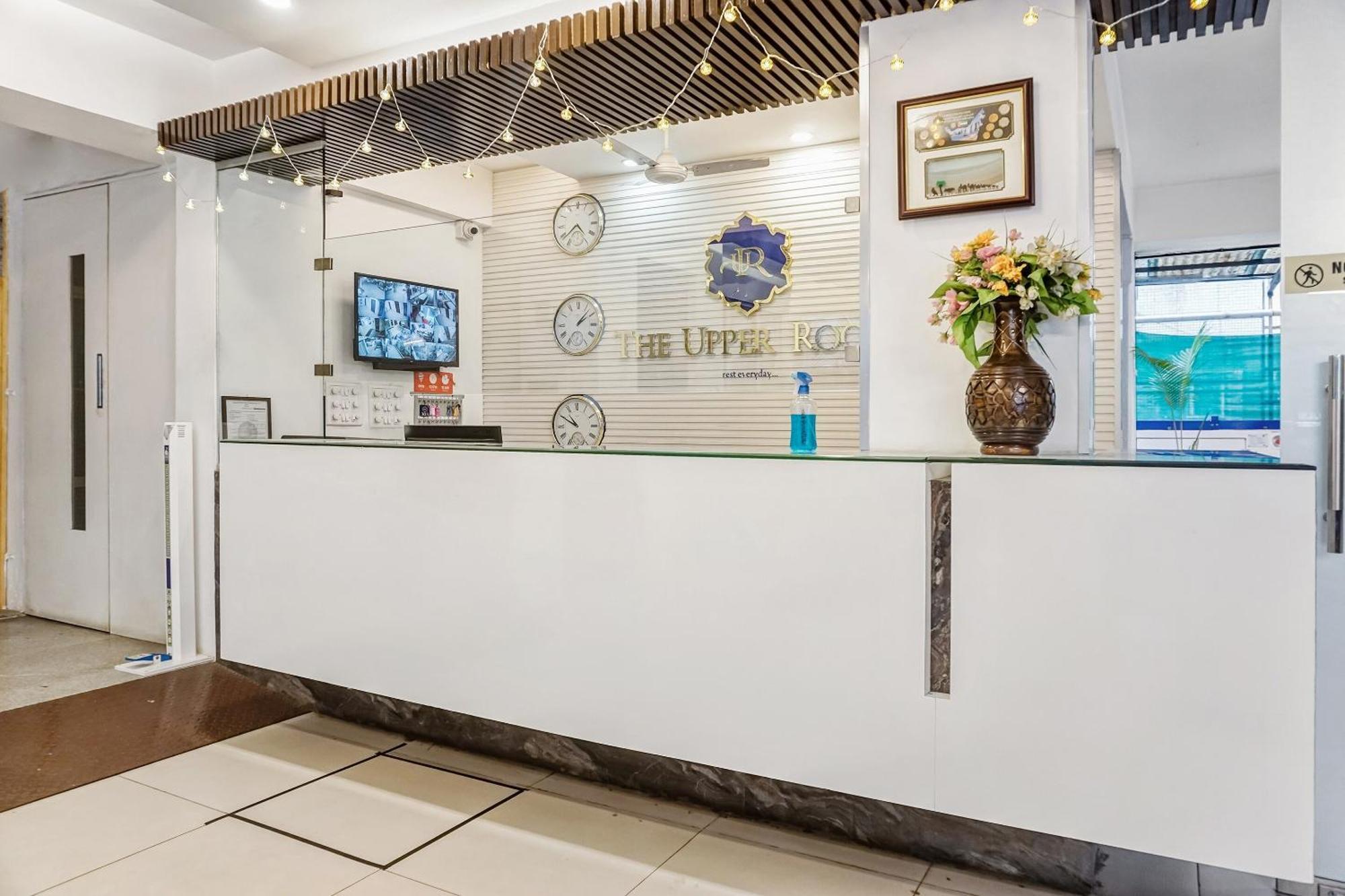 Super Townhouse The Upper Room Near Pune Airport Lohogaon Bagian luar foto